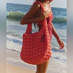 FP Movement Quilted Carryall Bag/Coral